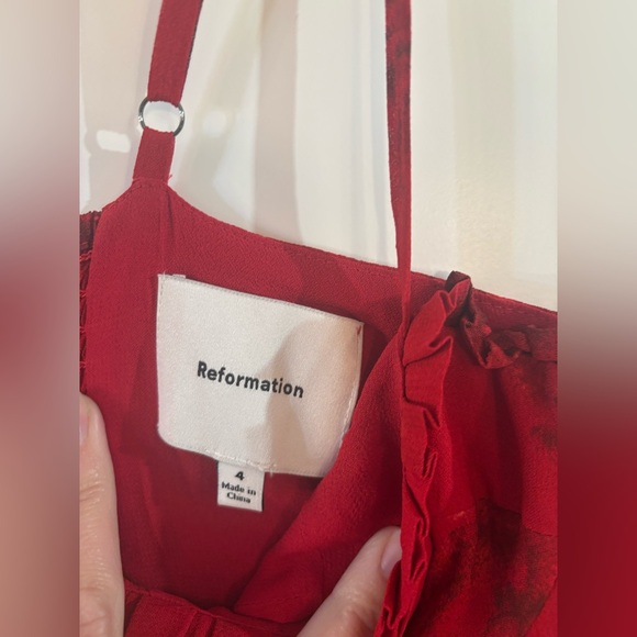 new Reformation Aiko bustier pleated mermaid midi dress in Red Vermillion floral - Picture 7 of 8